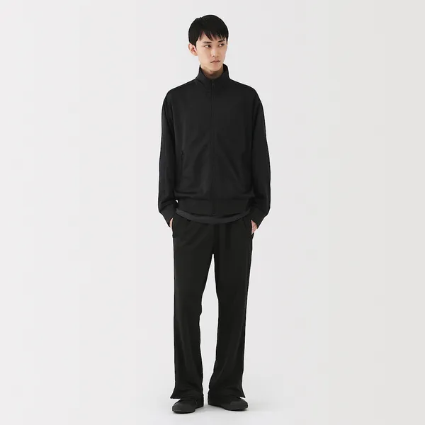 유니폼 소재로 만든 트랙 팬츠