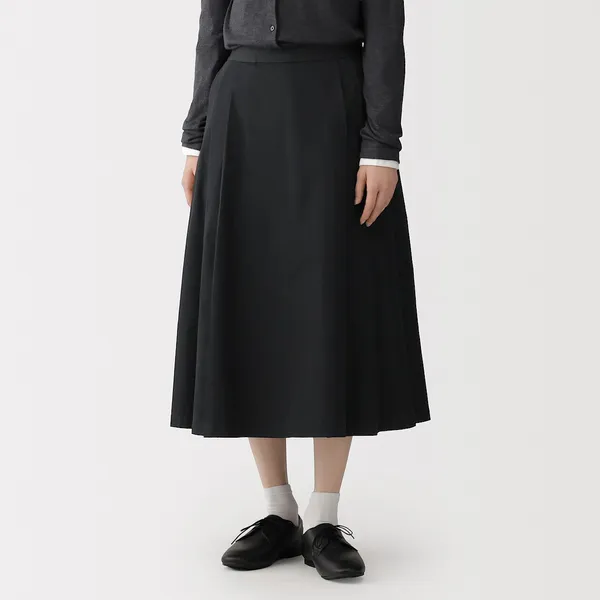 고밀도 트윌 턱 플레어 스커트