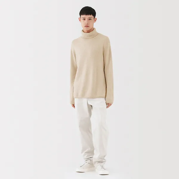 논 염색 캐시미어 터틀넥 스웨터