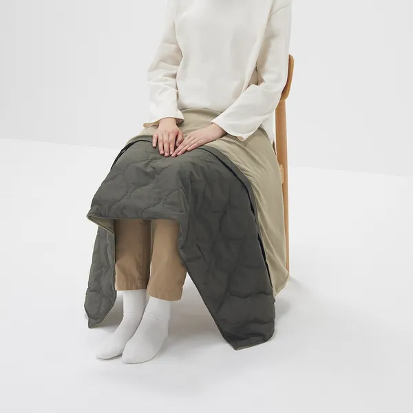 수납이 가능한 ３WAY 담요 그린